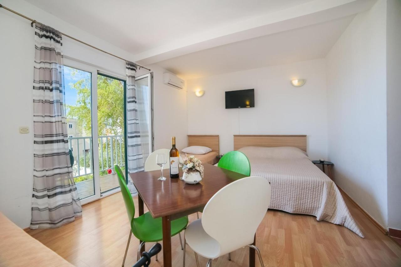 Apartments Slavena Градац Екстериор снимка