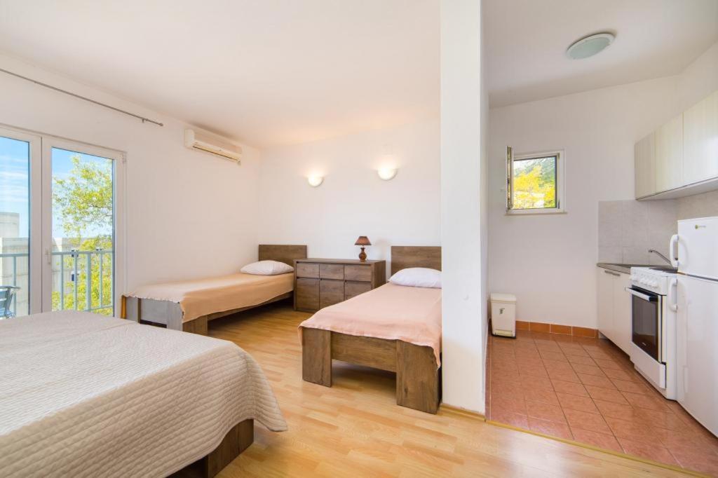 Apartments Slavena Градац Екстериор снимка