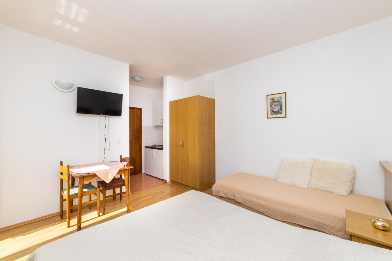 Apartments Slavena Градац Екстериор снимка