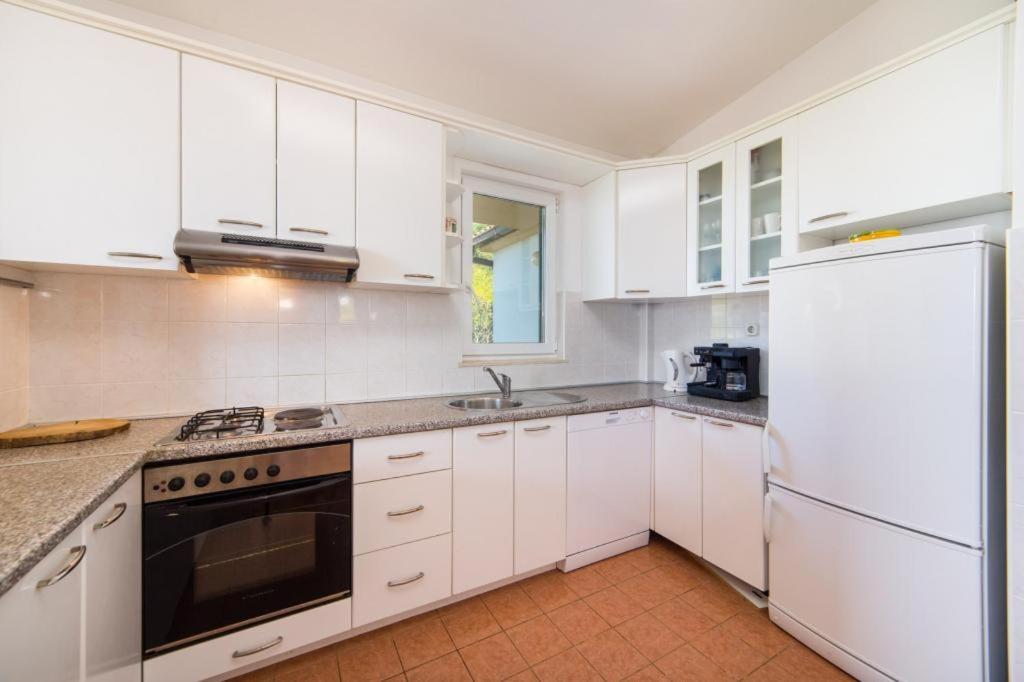 Apartments Slavena Градац Екстериор снимка